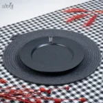 زیر دستی تخت 22 سانت سرامیک مشکی شیاردار دنی هوم(یک عددی)