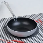 تابه تک دسته وک 28 سانت پی کوک زرساب (یک عددی)