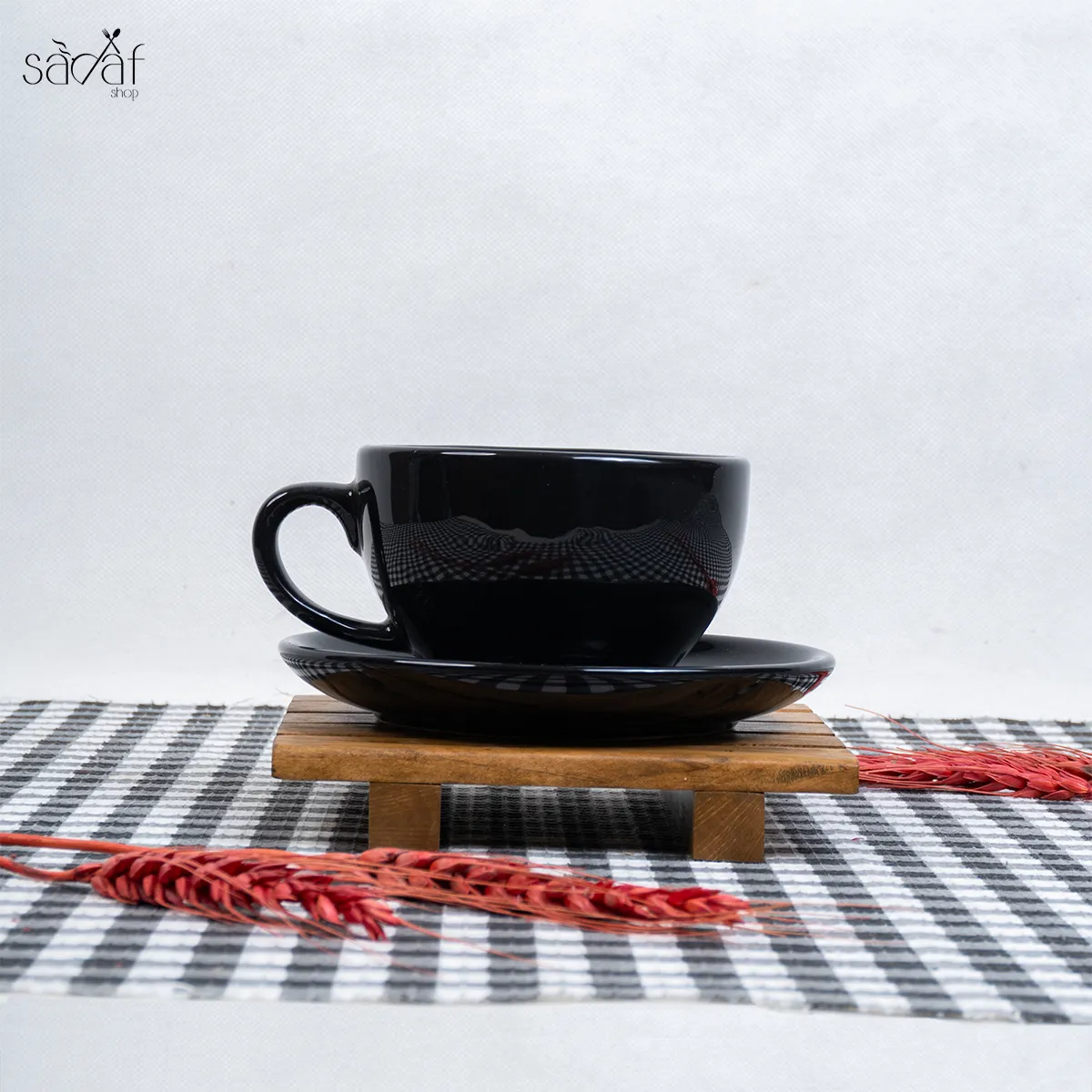 46_46_11zon فنجان و نعلبکی سرامیک 280 سی سی مشکی صدف(یک عددی) - تصویر 1